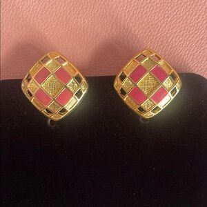 Elegant Gold and Pink Earrings clip backs 80’s